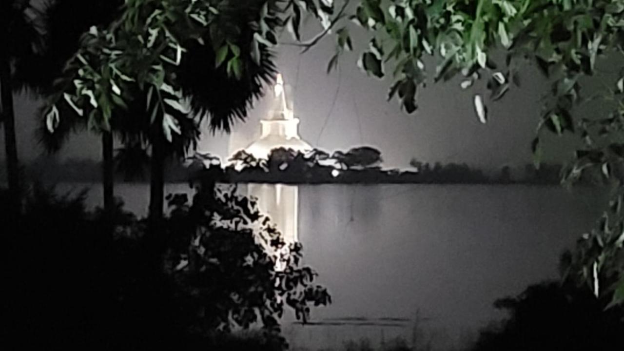 Arachchi Heritage Anuradhapura Exterior photo